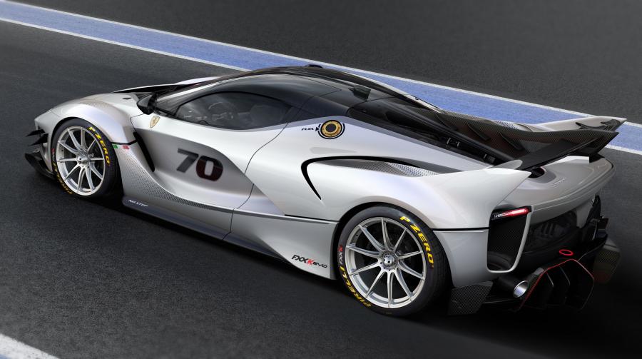  Ferrari FXX-K Evo 2018 года  (фото 7 из 23)